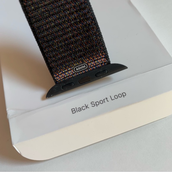 APPLE Nylon Sport Loop Band 44mm Black - Picture 7 of 11